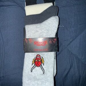 Stranger Things x Primark Crew Socks - grey BLK white - 3 Pack see photos